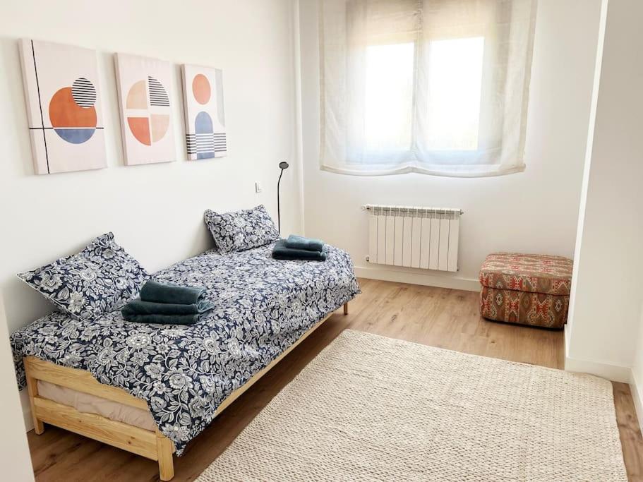 Apartamento De Cuatro Habitaciones En Talavera Talavera de la Reina Esterno foto