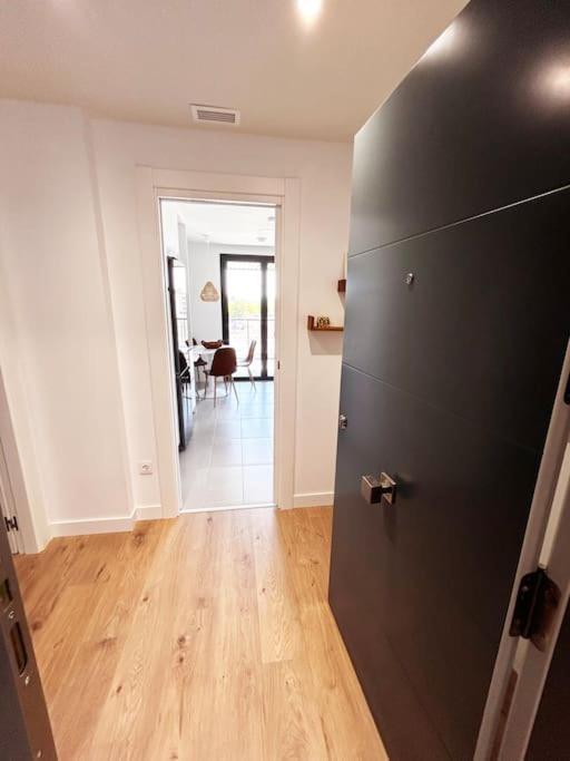 Apartamento De Cuatro Habitaciones En Talavera Talavera de la Reina Esterno foto